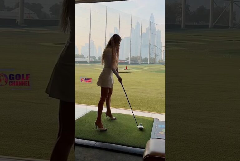 Amazing Golf Swing you need to see | Golf Girl awesome swing | Karolina Agata Sankiewicz