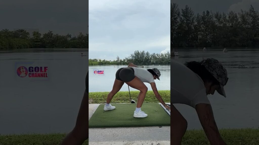 Amazing Golf Swing you need to see | Golf Girl awesome swing | Golf shorts | Kae