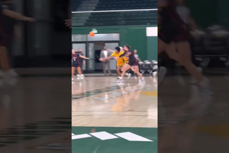 #basketball #fyp #waitforit #womensbasketball