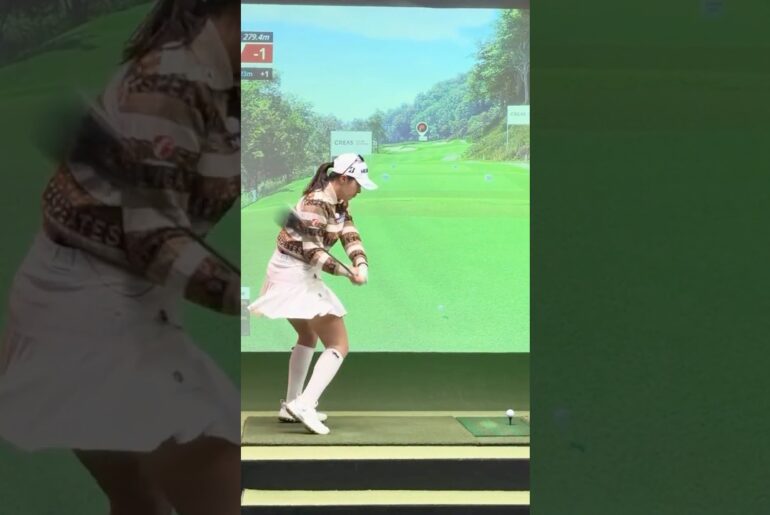 맘먹고 함 때려밨어요!!!🔥😝 | KLPGA 박현경(Hyunkyung Park) #응원릴레이 #박현경2025