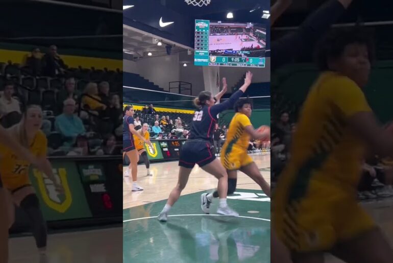 #basketball #fyp #waitforit #womensbasketball