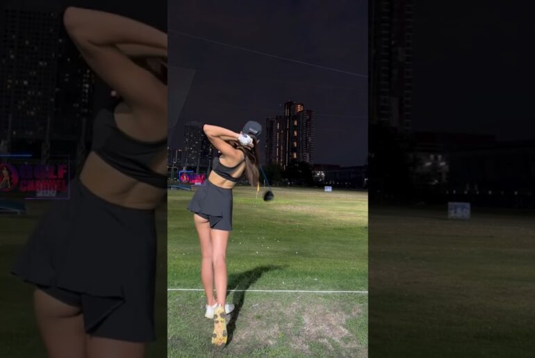 Amazing Golf Swing you need to see | Golf Girl awesome swing | Golf shorts | Praeitsara Pukawanuch