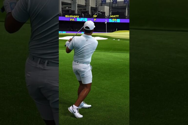 How do you sink a 25ft double breaker putt to keep the match going? No idea