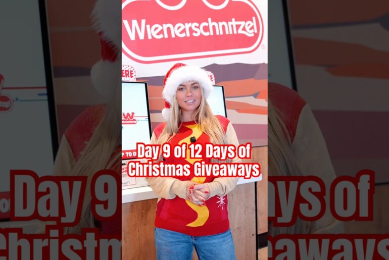 Day 9 of 12 Days of Christmas Giveaways! Check my IG for details! #giveaway #golf