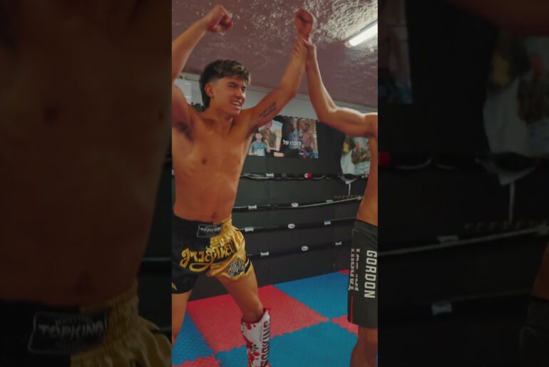 Ahavat Gordon VS. Ruach Gordon who will win??!! #muaythaifamily #ufc #muaythai