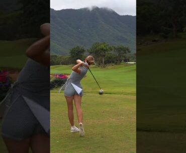 Amazing Golf Swing you need to see | Golf Girl awesome swing | Golf shorts | Sara Michelle Winter