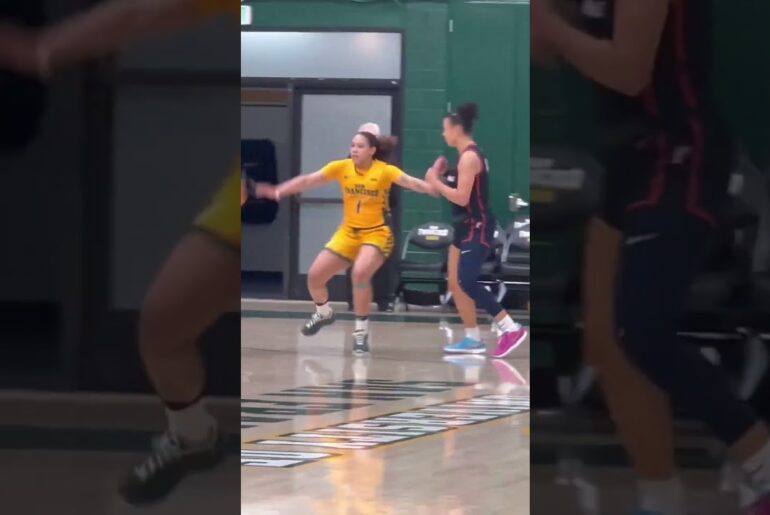 #basketball #fyp #waitforit #womensbasketball