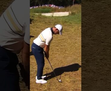RIDICULOUS recovery from McIlroy! 😵