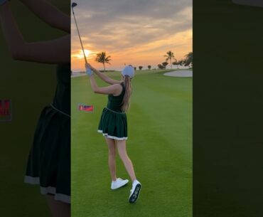Amazing Golf Swing you need to see | Golf Girl awesome swing | Golf shorts | ALEXANDRA O’LAUGHLIN