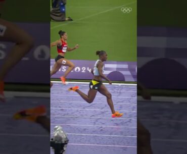 Julien Alfred claims St. Lucia’s first-ever Olympic medal!🥇 #Paris2024