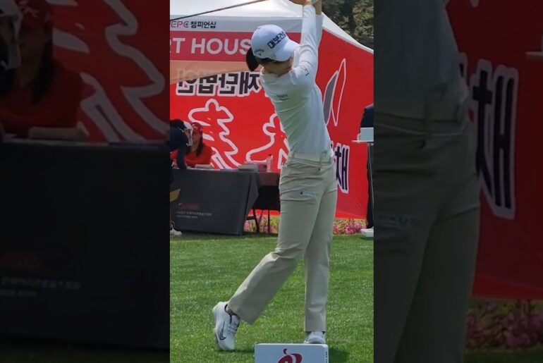 KLPGA 우승복 가장 없는 선수.준우승만 8번.3위 2번.우승없이 상금만 무려 27억원.최예림프로 #KOREA#GOLF#KLPGA#미녀#Beauty#골퍼#golfshorts#골프