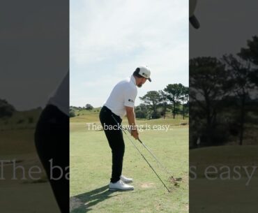 How the body works in the backswing. #golf #golftips #golfswing #golftip #pgatour #swingtips