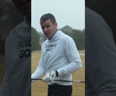 Are you more like Zach Johnson or Tiger Woods? #golf #golfshorts