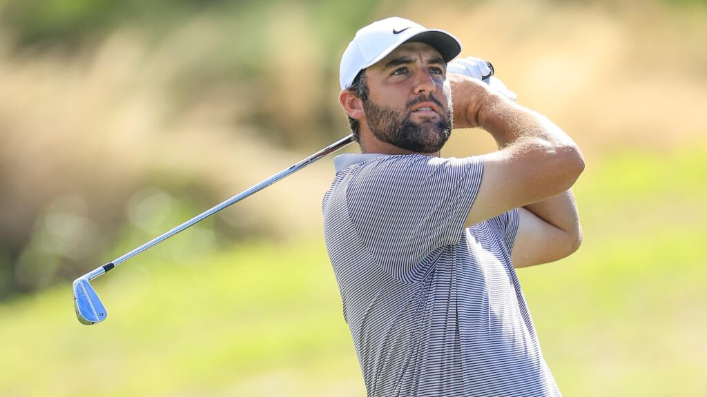 Scottie Scheffler Joins Tiger Woods with Historic PGA Tour Player of the Year Award Scottie Scheffler Joins Tiger Woods with Historic PGA Tour Player of the Year Award