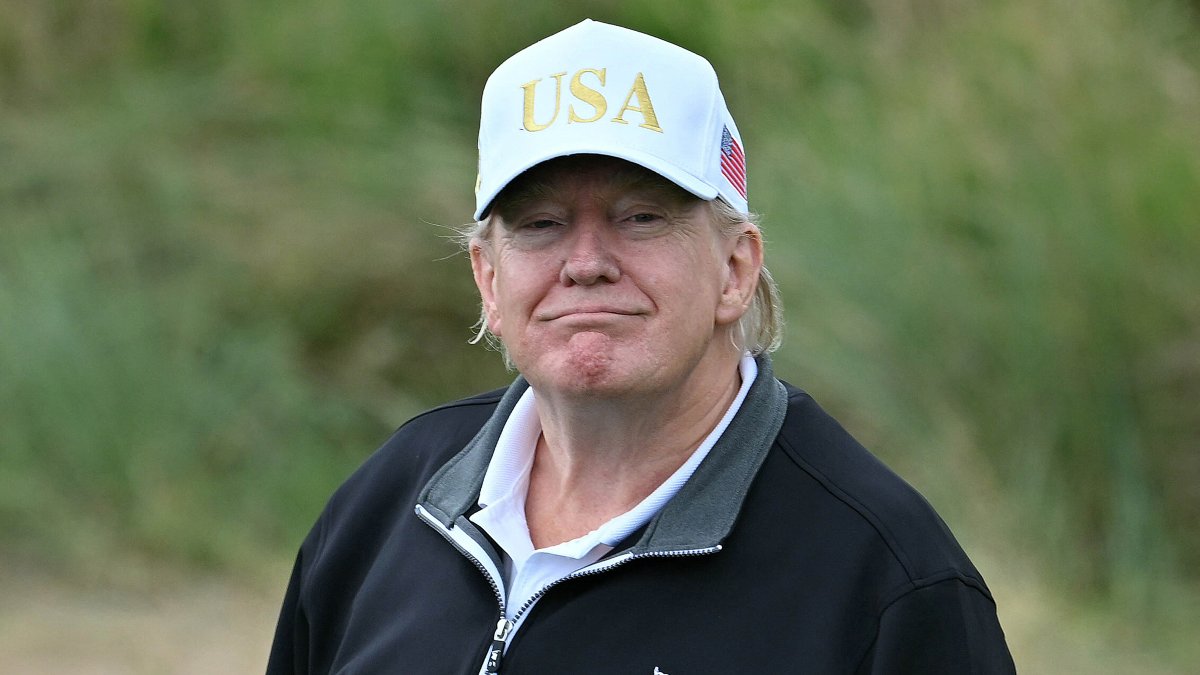 Donald Trump heads to the Ryder Cup, embraced by golf world – NBC New York Donald Trump heads to the Ryder Cup, embraced by golf world – NBC New York