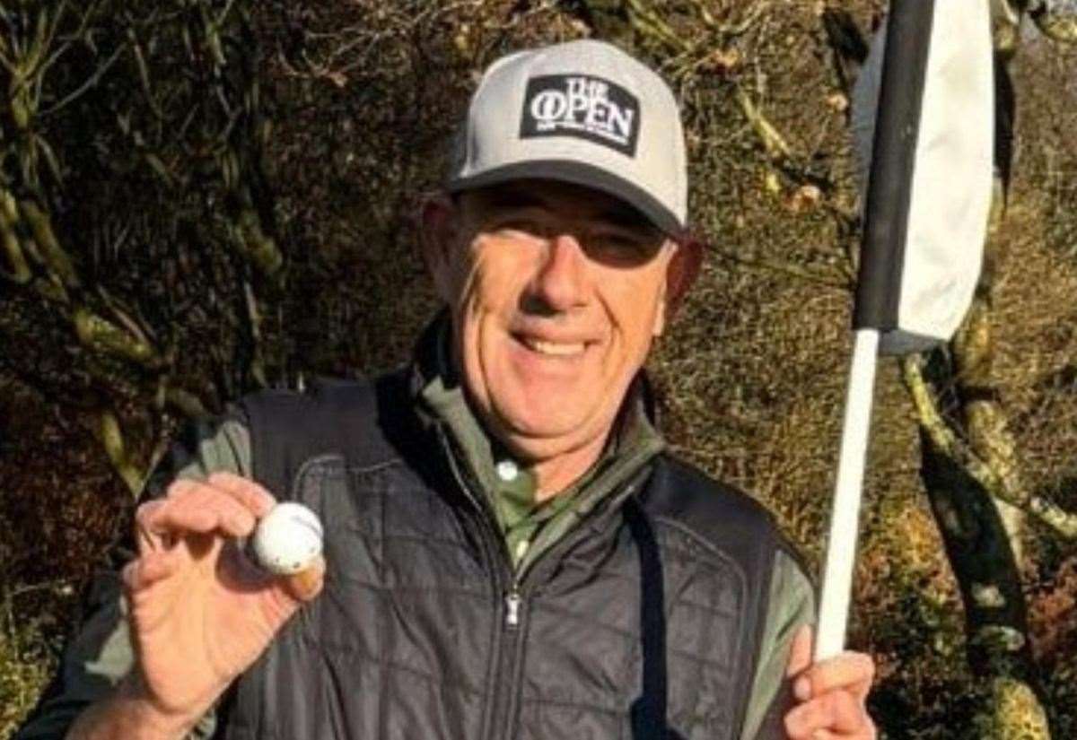 Canterbury Golf Club’s Simon Leggatt ends wait for hole-in-one in close Men’s December Stableford battle Canterbury Golf Club’s Simon Leggatt ends wait for hole-in-one in close Men’s December Stableford battle