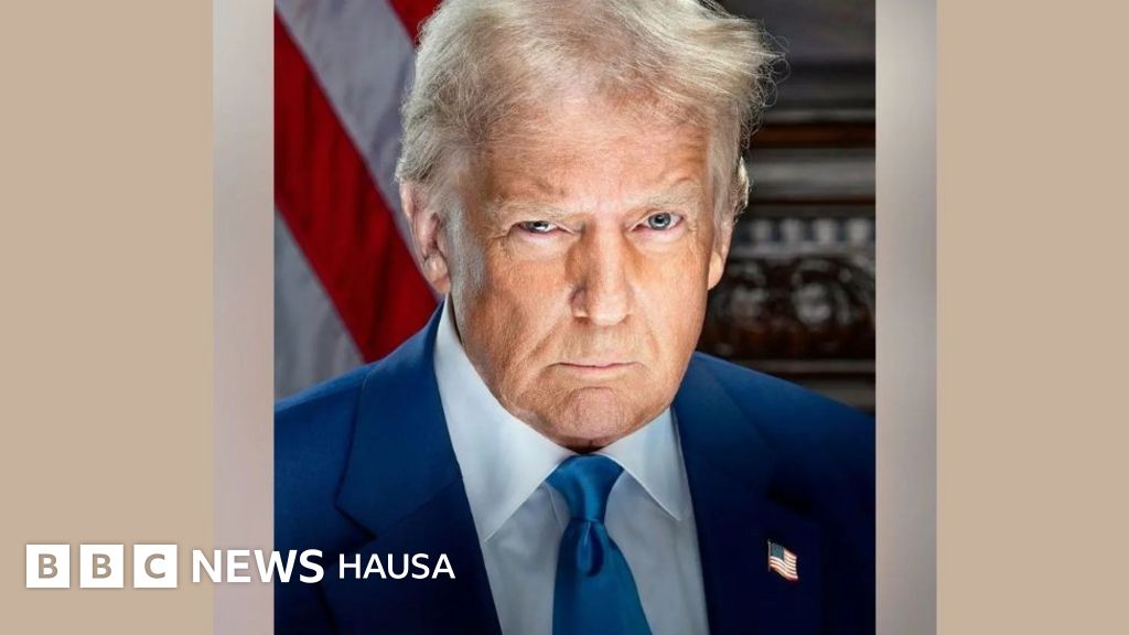 Donald Trump ya kai BBC ƙara, yana neman diyyar dala biliyan 5 Donald Trump ya kai BBC ƙara, yana neman diyyar dala biliyan 5