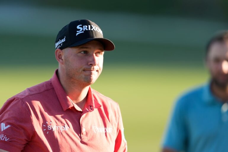 Sepp Straka surges past Scottie Scheffler to take lead at Hero World Challenge