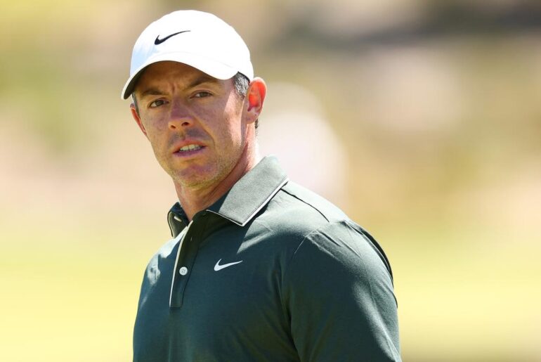 Round 1 live updates and leaderboard, scores from Royal Melbourne, tee times AEDT, how to stream, Rory McIlroy