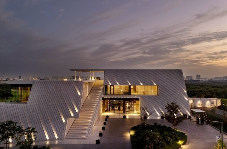 AL ZORAH OFFERS PREMIUM GOLF AND LIFESTYLE PRIVILEGES WITH EXCLUSIVE 100 CLUB MEMBERSHIP