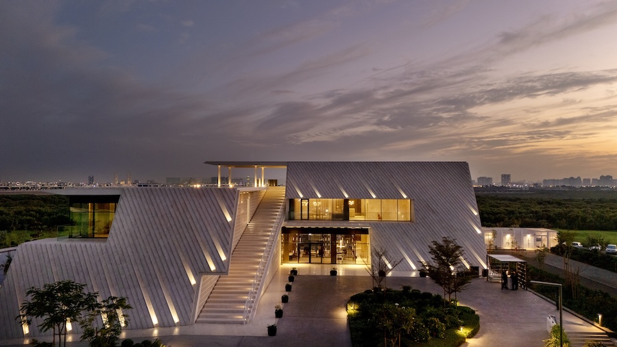 AL ZORAH OFFERS PREMIUM GOLF AND LIFESTYLE PRIVILEGES WITH EXCLUSIVE 100 CLUB MEMBERSHIP AL ZORAH OFFERS PREMIUM GOLF AND LIFESTYLE PRIVILEGES WITH EXCLUSIVE 100 CLUB MEMBERSHIP