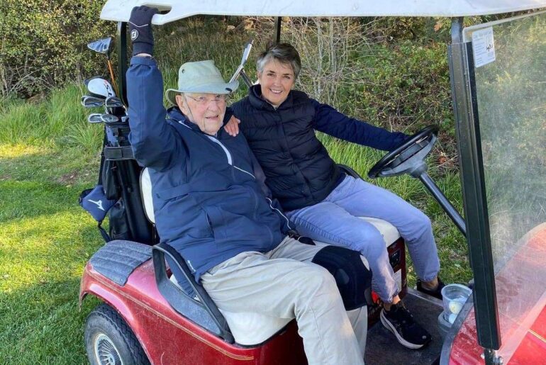 Uppingham war veteran wins golf trophy aged 101 at Rutland club and receives medal of thanks from Vladimir Putin