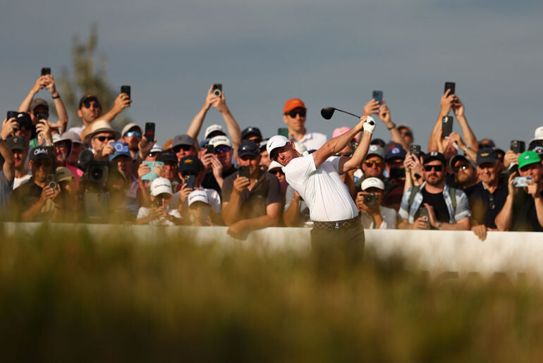 Periscopes up! A morning with the masses and the marquee group - Features - News