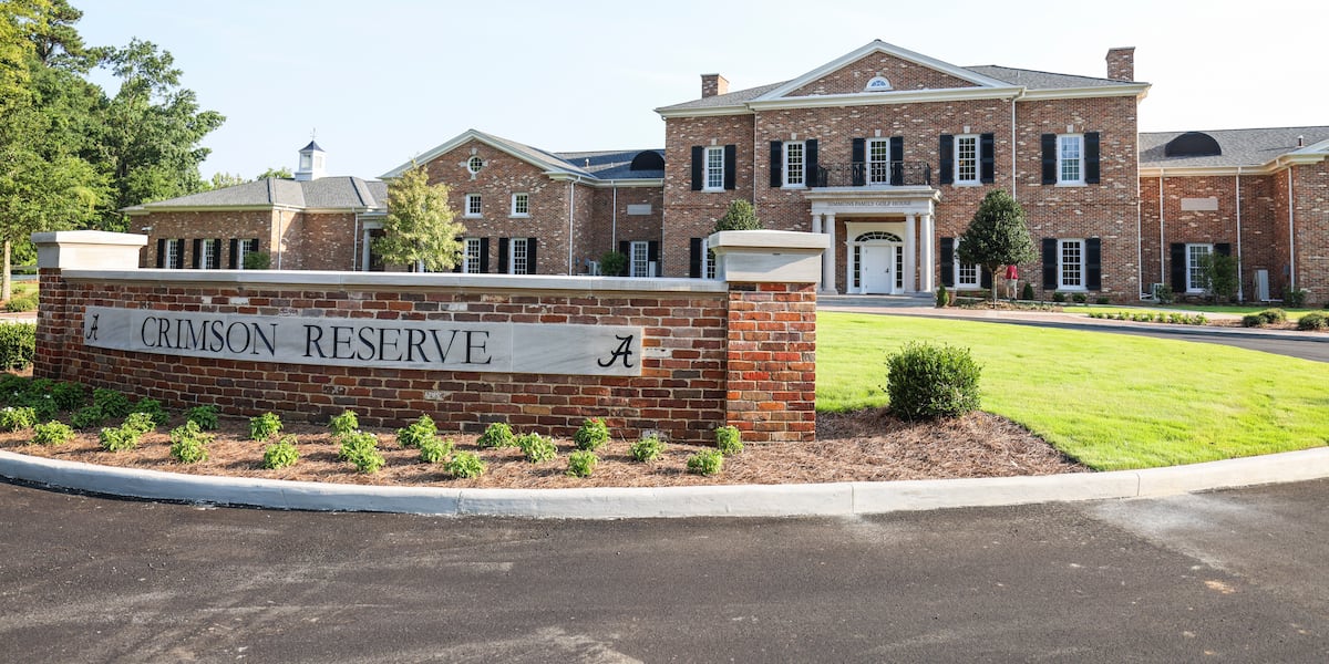Former Alabama golf standout commits $1 million to men’s, women’s golf facilities