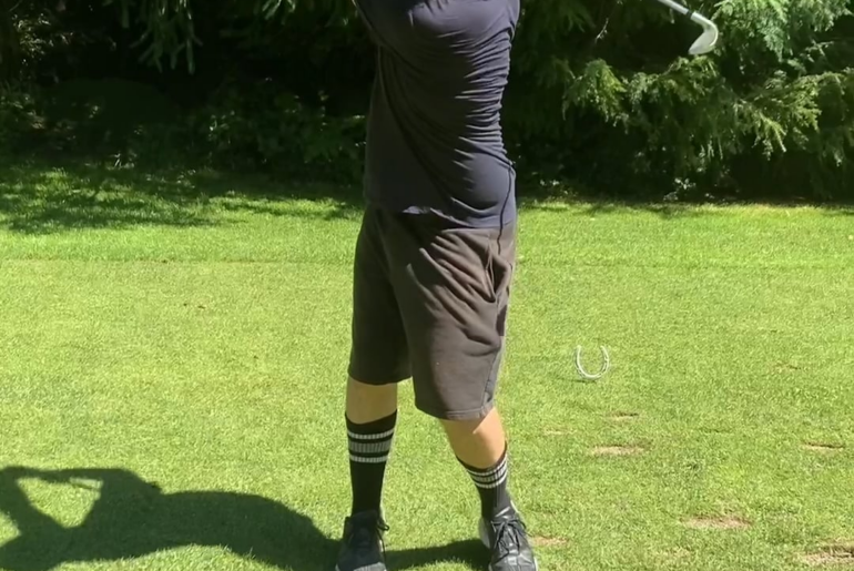 Average Golfer plays 9. (satisfying audio... i think)