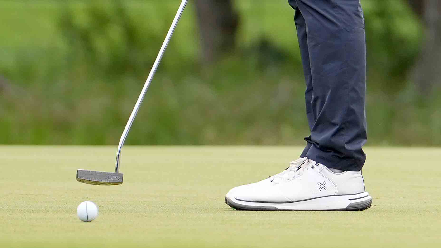 1 easy way to instantly make more putts 1 easy way to instantly make more putts