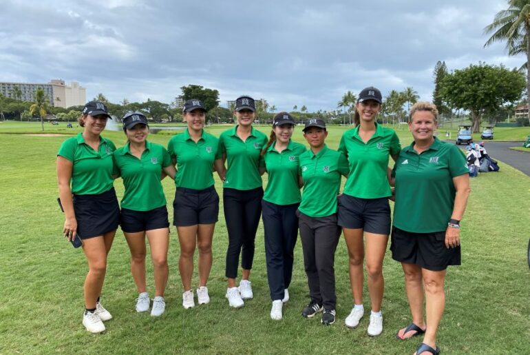 KĀ‘ANAPALI DONATES $10,000 TO AID HAWAI‘I MEN’S AND WOMEN’S GOLF