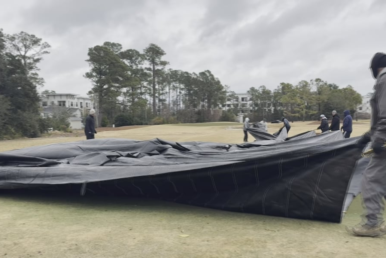 Wilmington municipal golf course closed Monday due to freezing temperatures