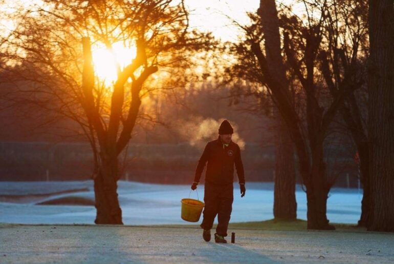 A moment to praise the hard-working greenkeepers at our local courses