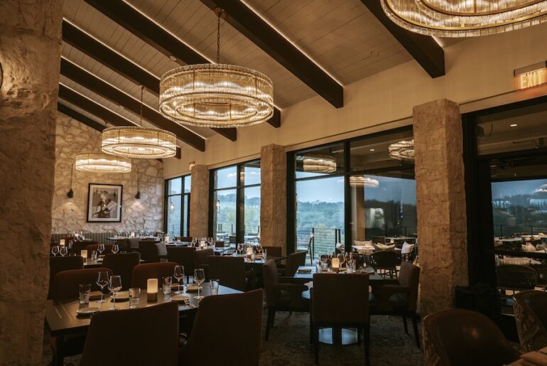 WESTLAKE COUNTRY CLUB UNVEILS RENOVATED CLUBHOUSE