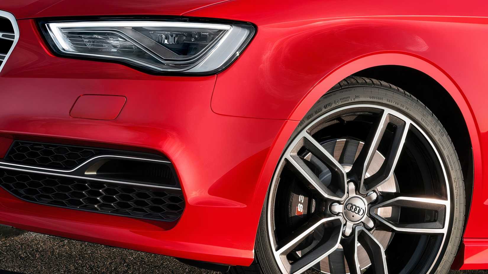2015 Audi S3 sedan front detail