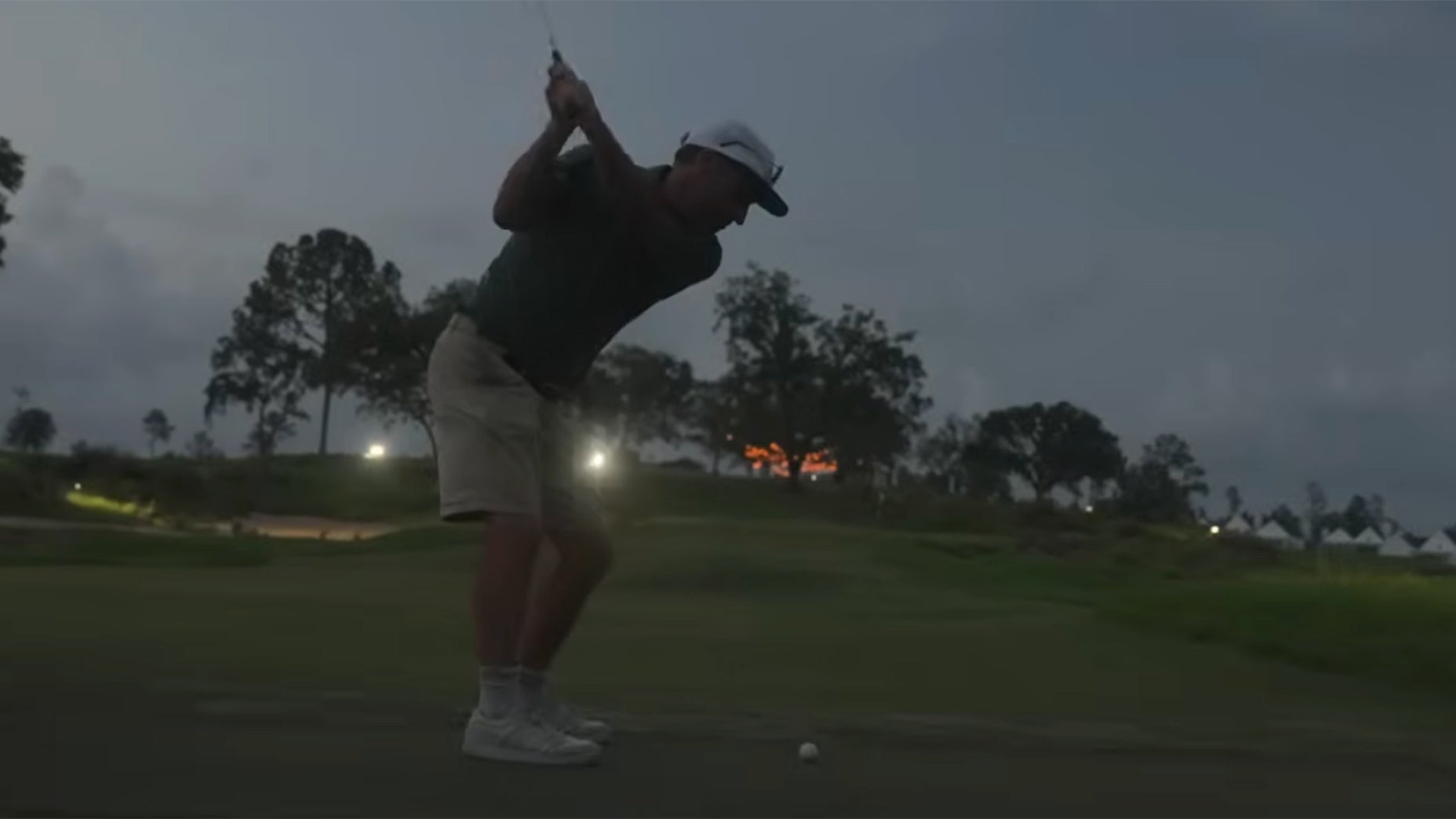 What it’s like playing golf after dark at Cabot Citrus Farms What it's like playing golf after dark at Cabot Citrus Farms