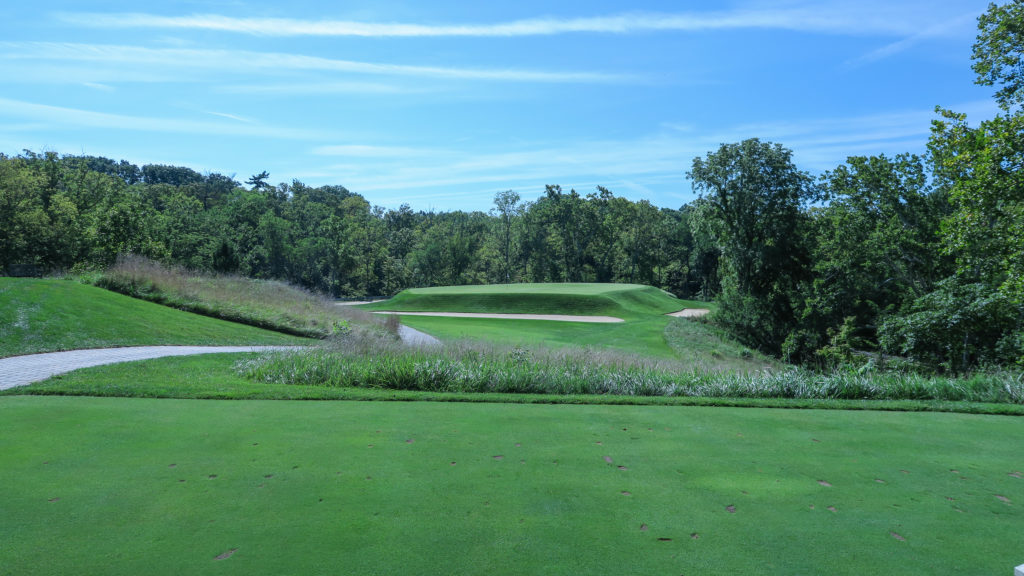 Camargo Club Short Hole