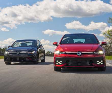 2025 Volkswagen Golf GTI Golf R Side by Side