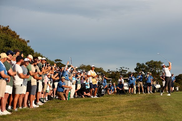 Tens of thousands have headed to Royal Melbourne to watch Rory McIlroy.