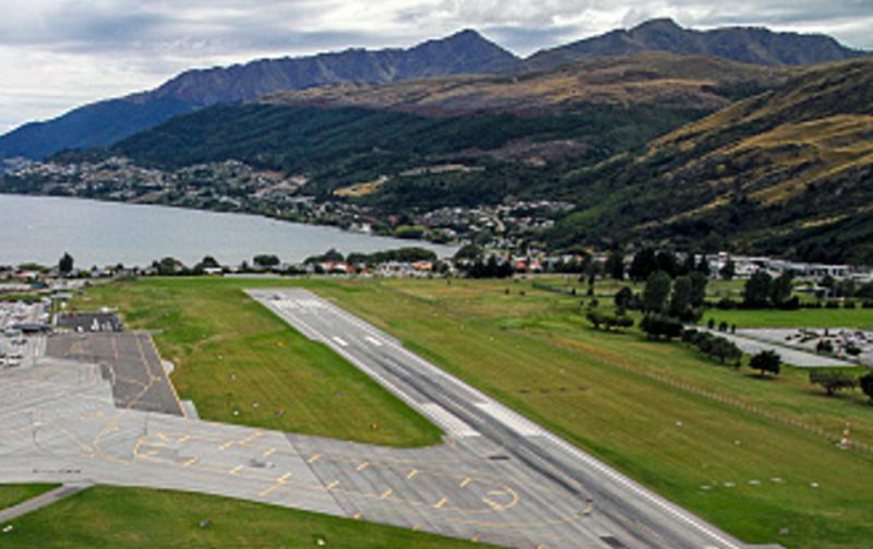 Fire guts Frankton golf building Fire guts Frankton golf building