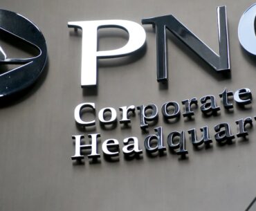 PNC deploys concierge robots, branch facade at namesake golf tourney as growth plans accelerate