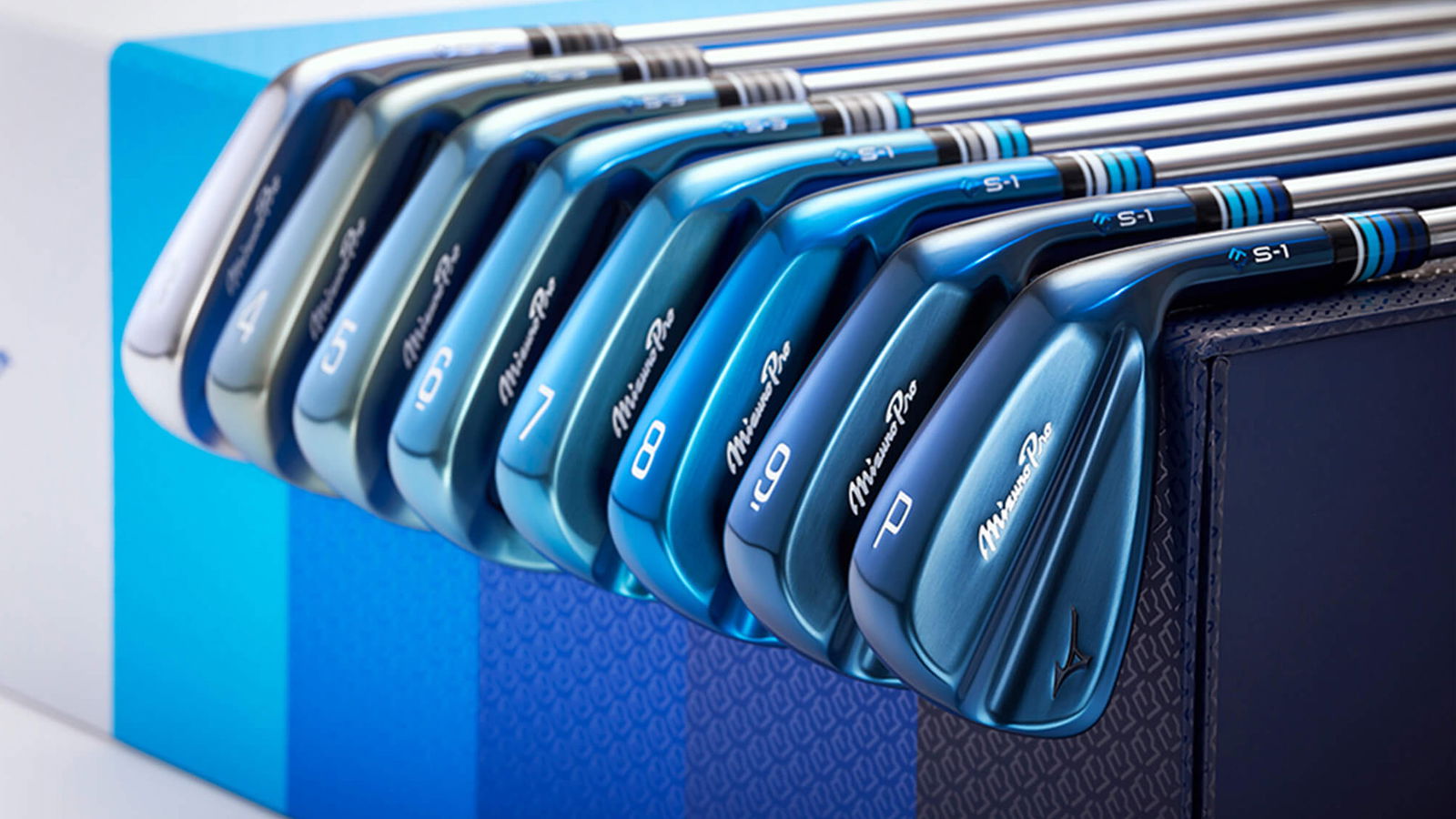 The best Mizuno Christmas Golf Gifts for every player