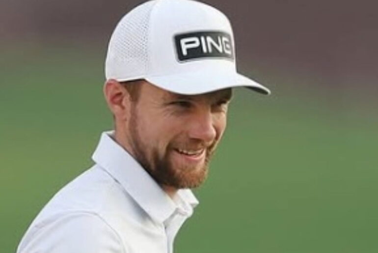 Rasmus Neegaard-Petersen (Instagram)