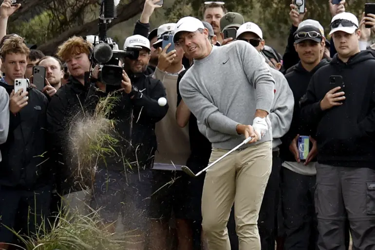 Rory McIlroy hopes for standalone week as attendance records smashed – Australian Golf Digest