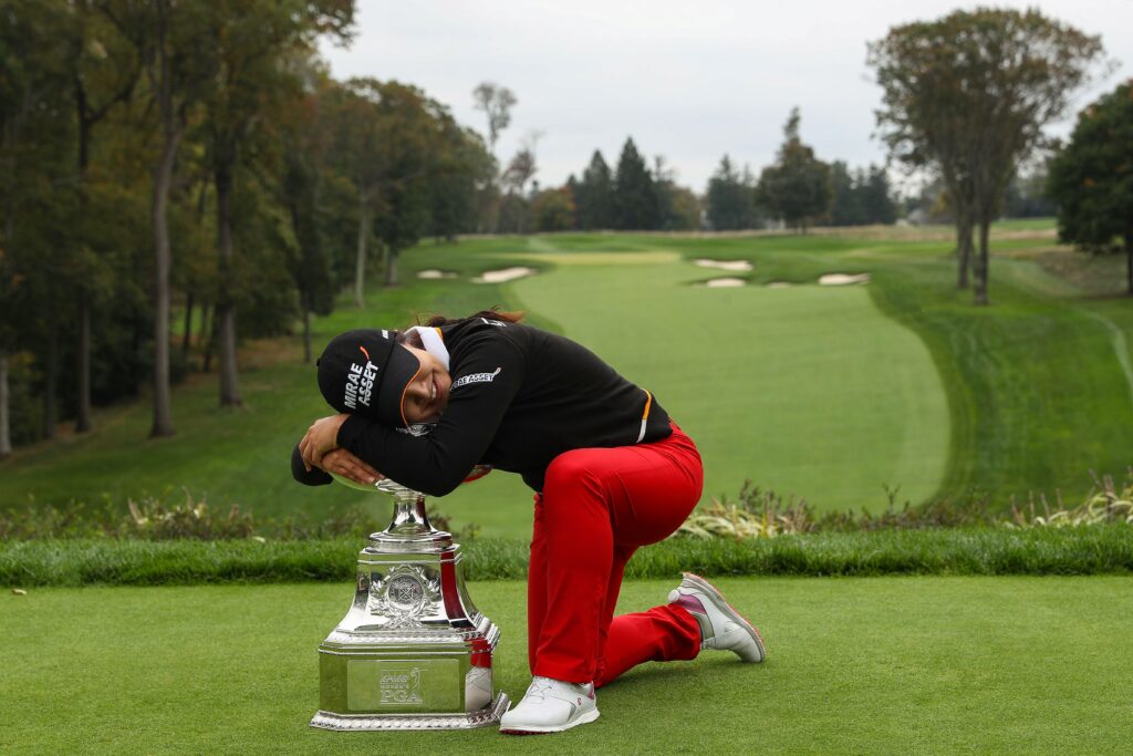 How One LPGA Major Winner Embraces The “Tiger Effect” logo