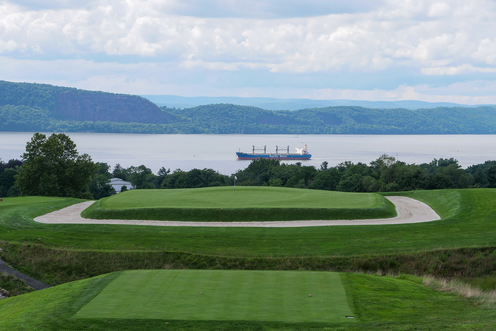 Sleepy Hollow Hole #16