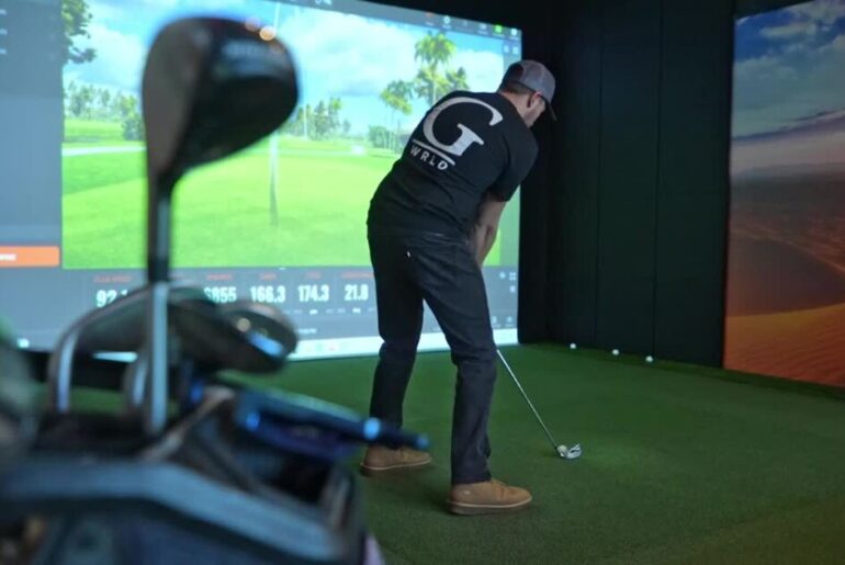 Golf simulators open up in Southeastern Montana amidst national increase