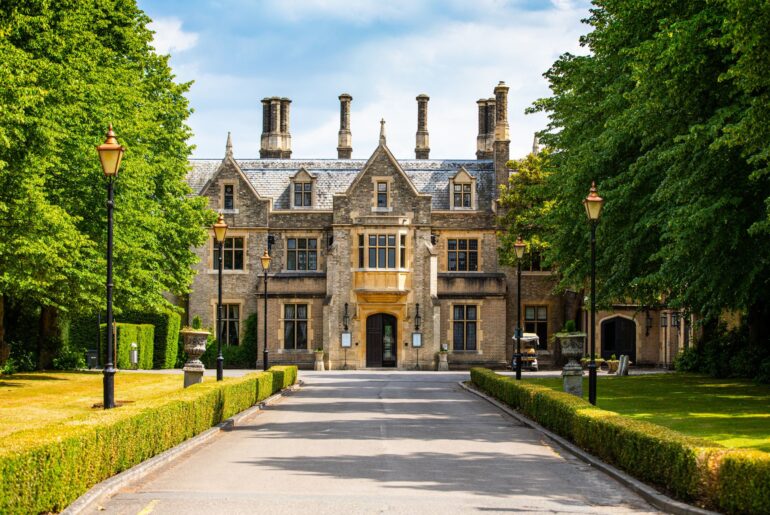 Win A 2-Night Spa And Golf Break At Foxhills Club & Resort