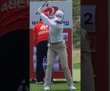 문정민.웨글 뒤 빈스윙은 임팩트 전 마지막 최종 정렬입니다.연습스윙 #KOREA#GOLF#KLPGA#미녀#Beauty#골퍼#golfshorts#골프쇼츠#골프#swing#스윙