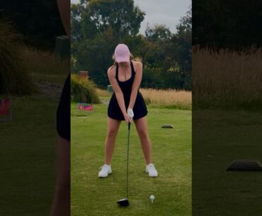 Amazing Golf Swing you need to see | Golf Girl awesome swing | Golf shorts | Shell Cuddihy